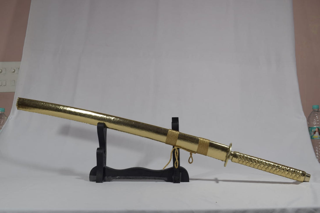 GOLDEN KATANA SWORD