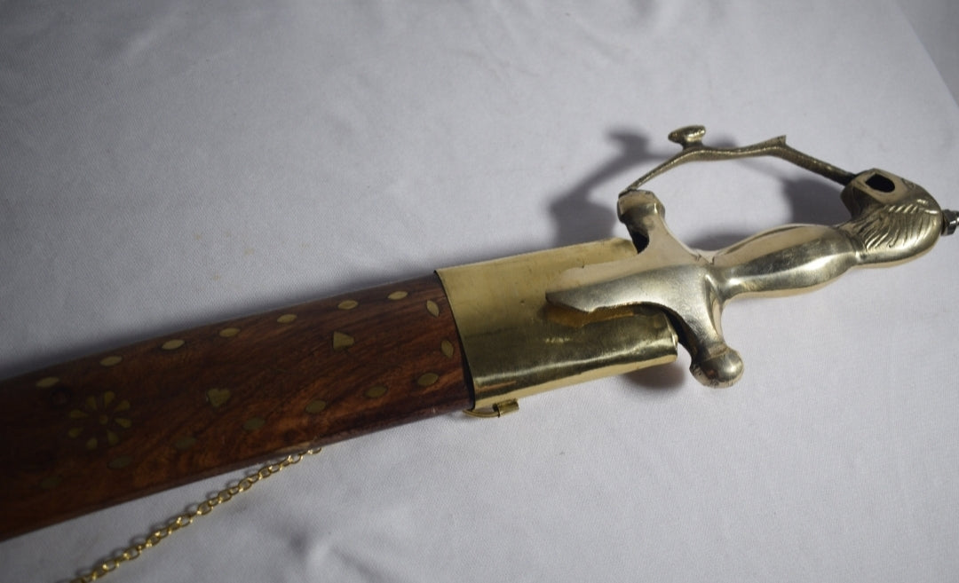 LION HANDLE WOODEN TEGHA-2025